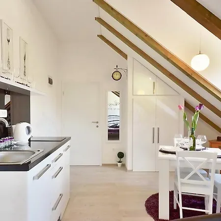 Apartment Silver