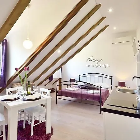 Apartment Silver